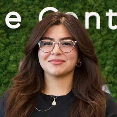 Dentistal Assistant Dulce S Headshot Image